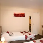 Logis Andreinia & 3* Esterençuby
