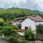 Logis Andreinia & 3* Esterençuby