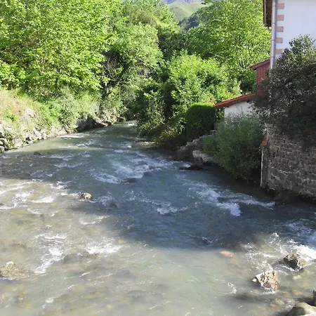 Logis Andreinia&cabanes Hotel Estérençuby