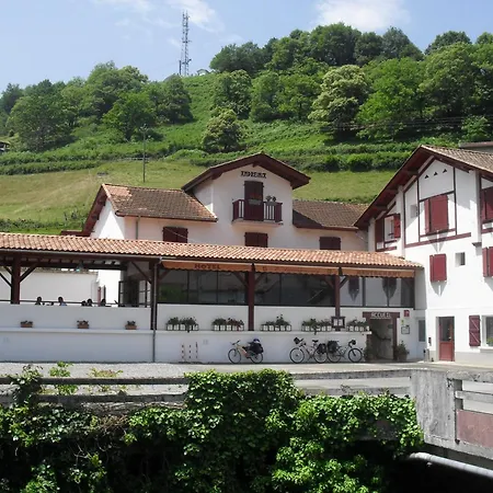 Logis Andreinia&cabanes Hotel 2*