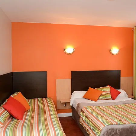 Otel Logis Andreinia & 3*