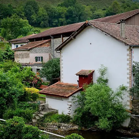 Logis Andreinia&cabanes Estérençuby