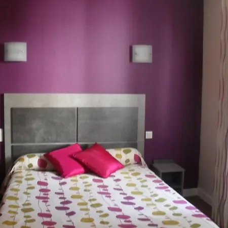 Otel Logis Andreinia & Esterençuby