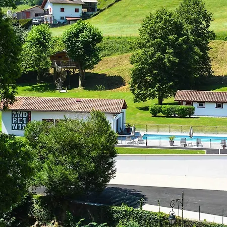 Logis Andreinia & Otel Esterençuby