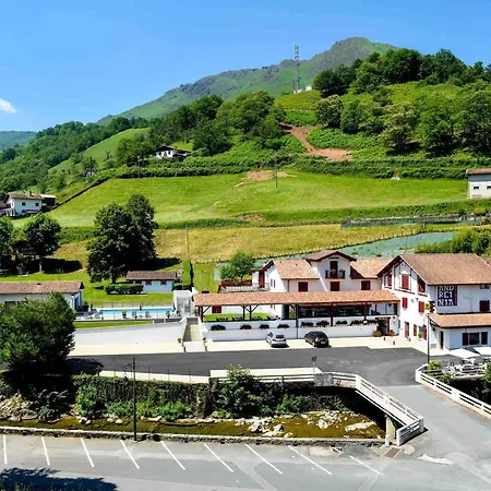 Logis Andreinia&cabanes Hotel 2*