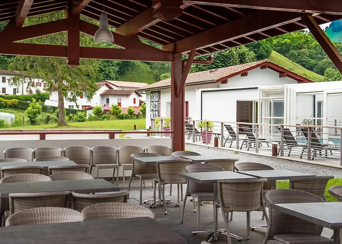 Hotel Logis Andreinia & 3*