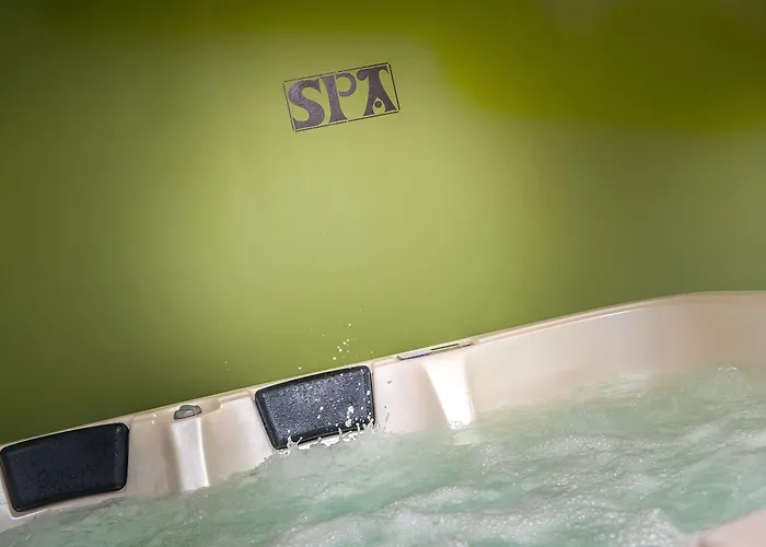 Logis Andreinia & Esterençuby