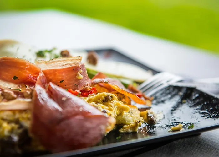 Logis Andreinia & Esterençuby