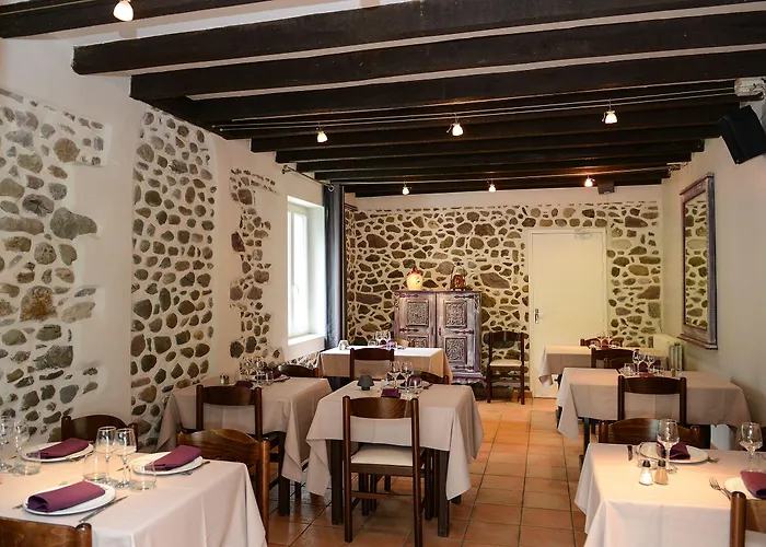 Hotel Logis Andreinia & Esterençuby