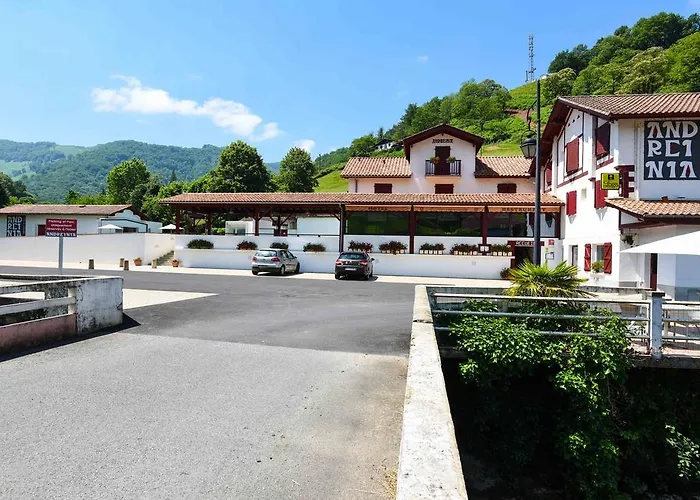 Hotel Logis Andreinia & 3*